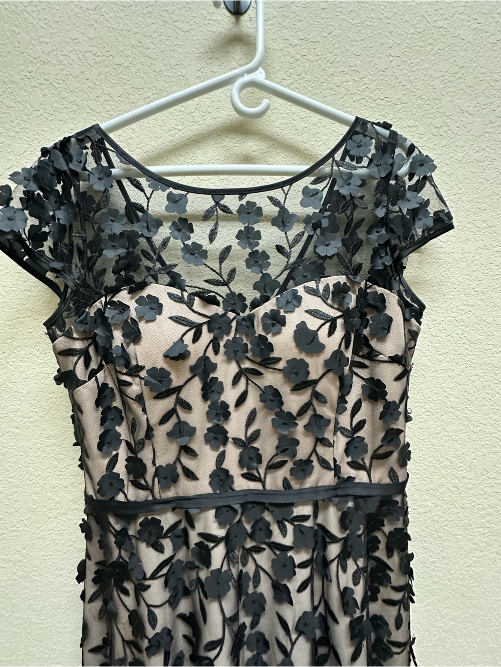 Black Floral Appliqué Mesh Overlay Dress - Nude Lining